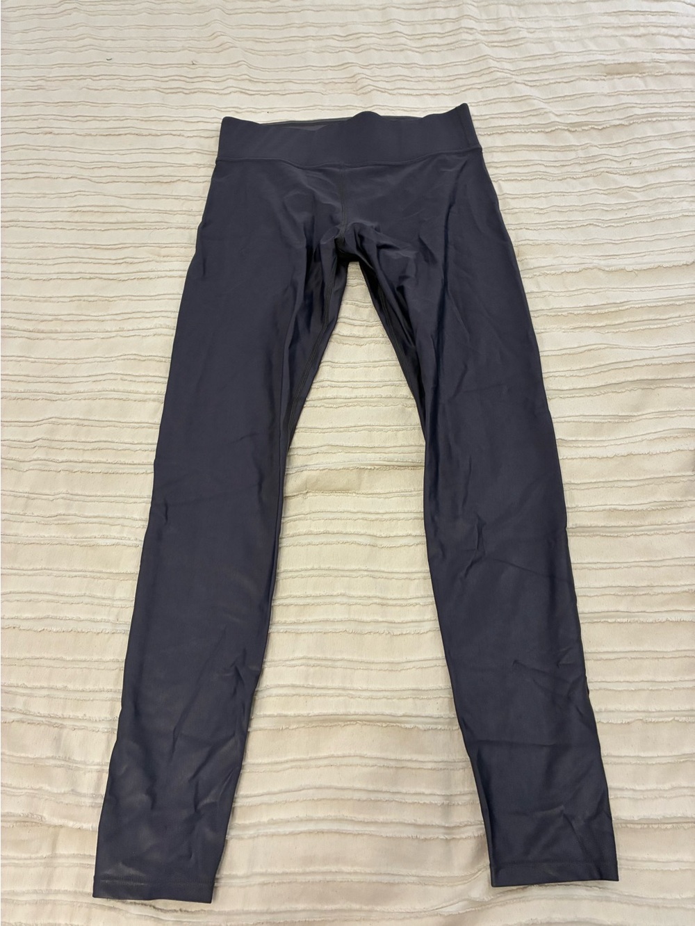 Carbon38 Charcoal Gray shiny Performance Leggings. Size M. Made in USA.